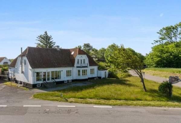 Bjergby Bed & Breakfast Acomodação com café da manhã Hjørring Exterior foto